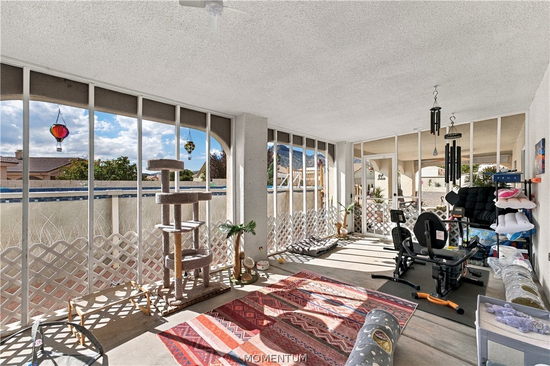 1208 E Cactus Valley Drive
