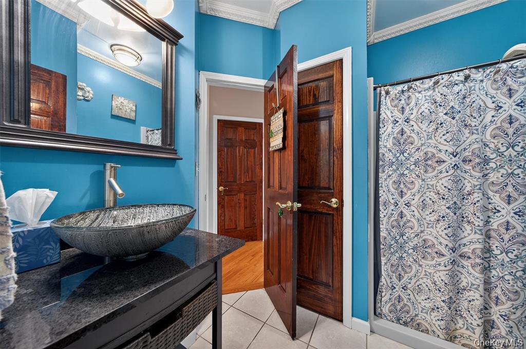 43 Greenwich Ave