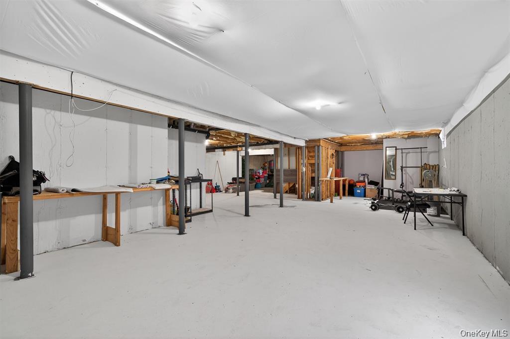 43 Greenwich Ave