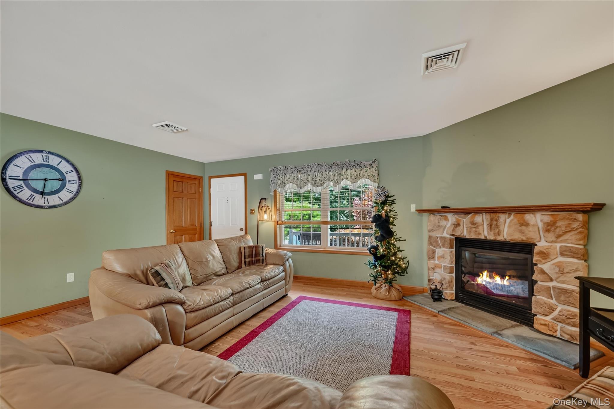 21 McGill Road