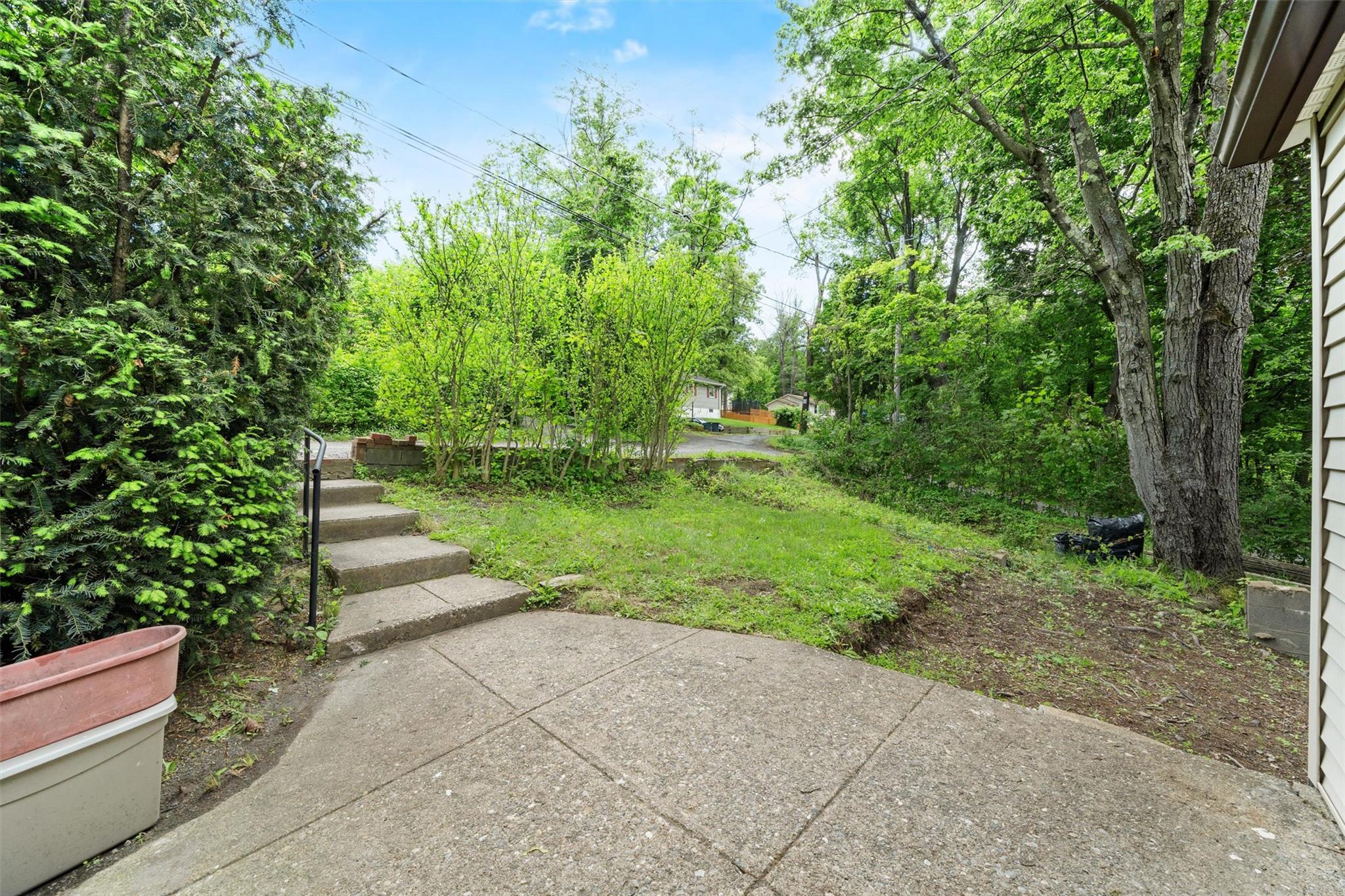 22 Claremont Trail