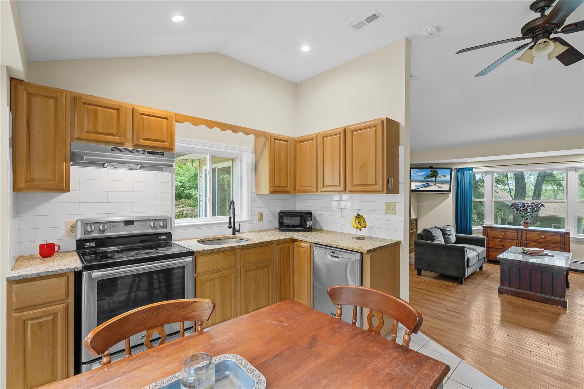 22 Claremont Trail