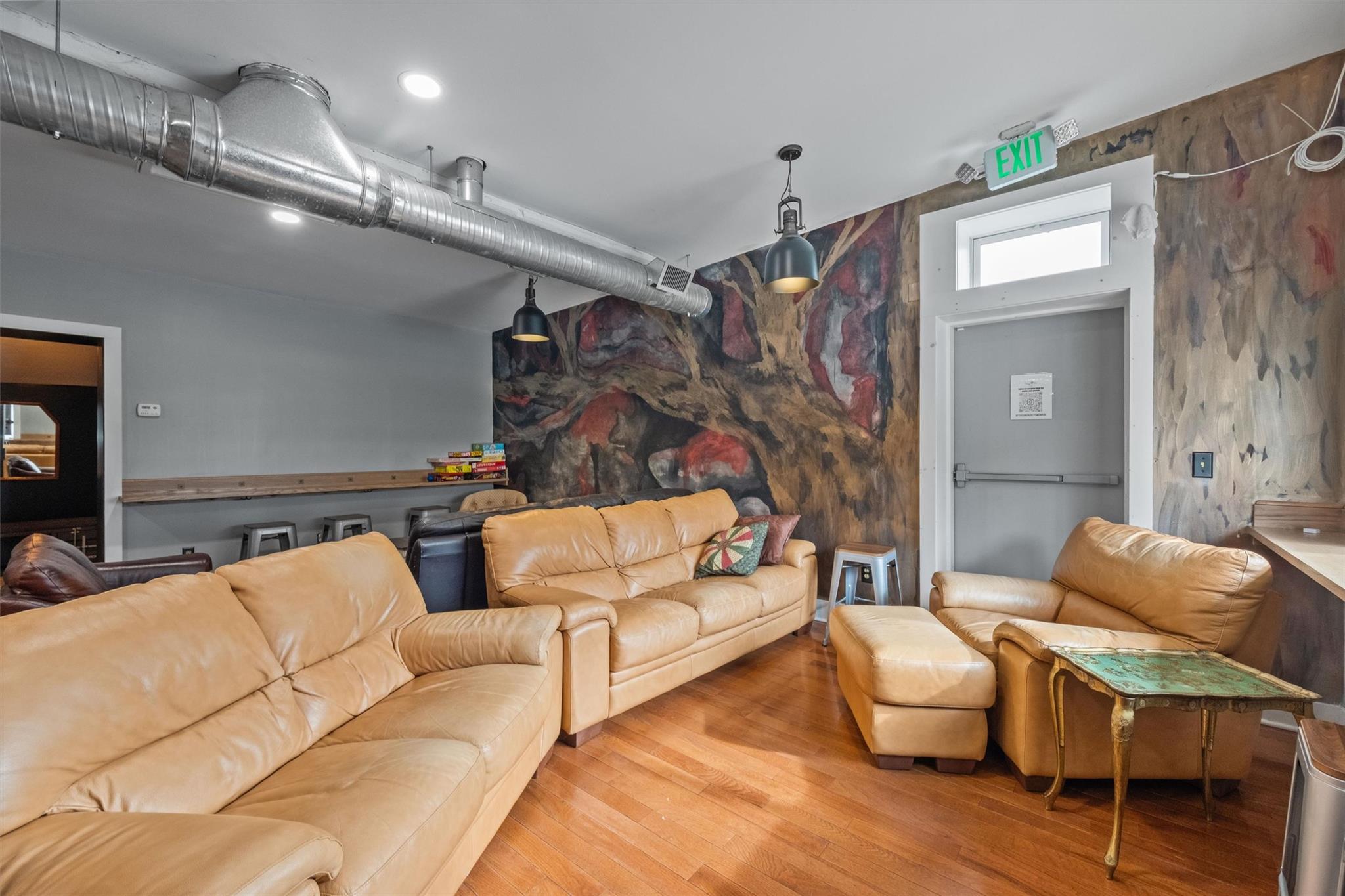 150 W Mombasha Road