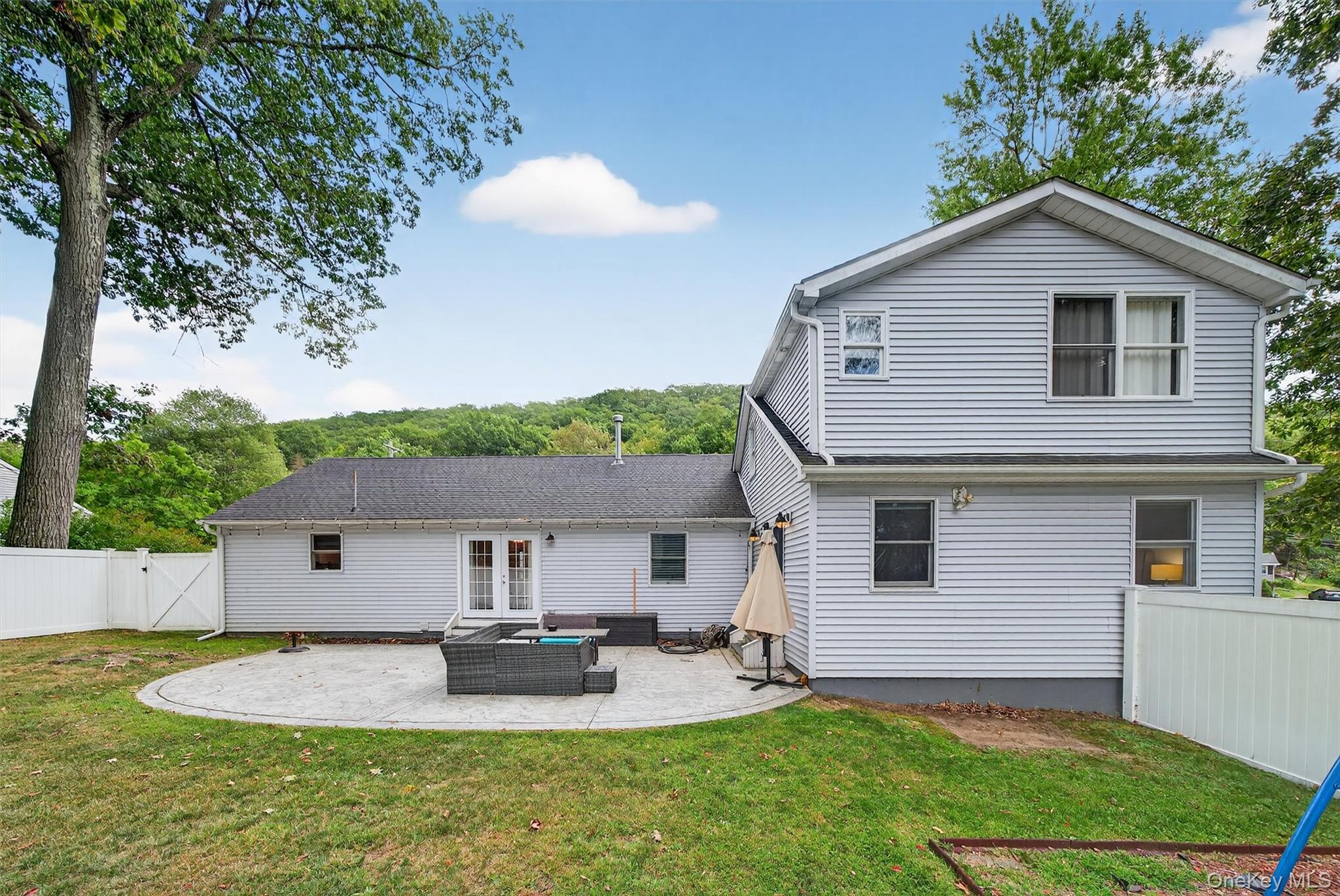 3 Birchwood Drive