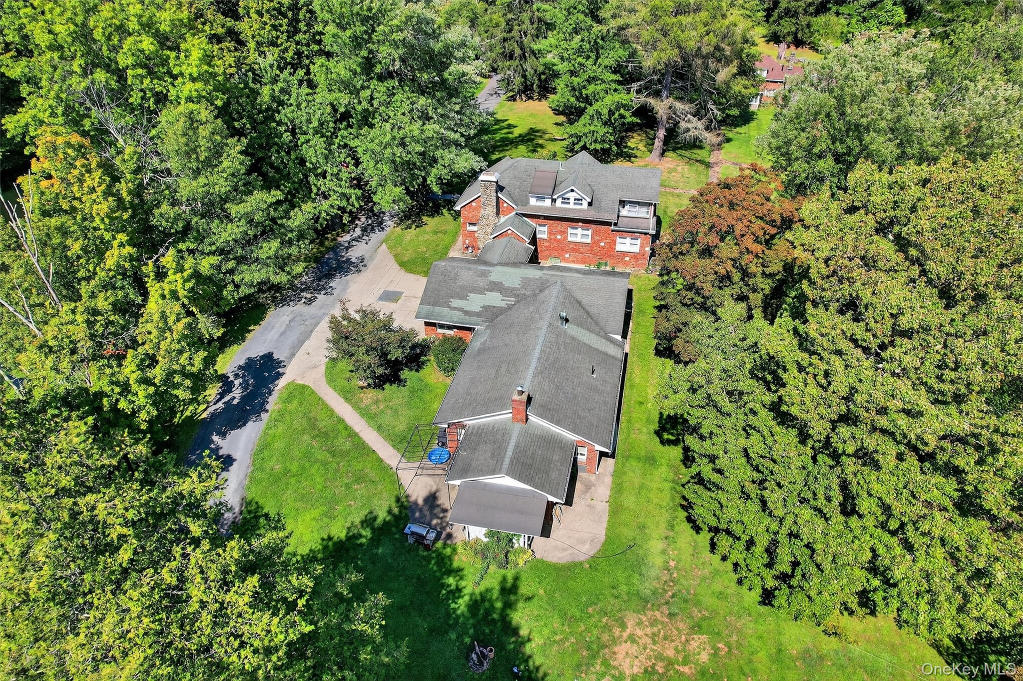 32-55 Claire Drive Unit: 32-55