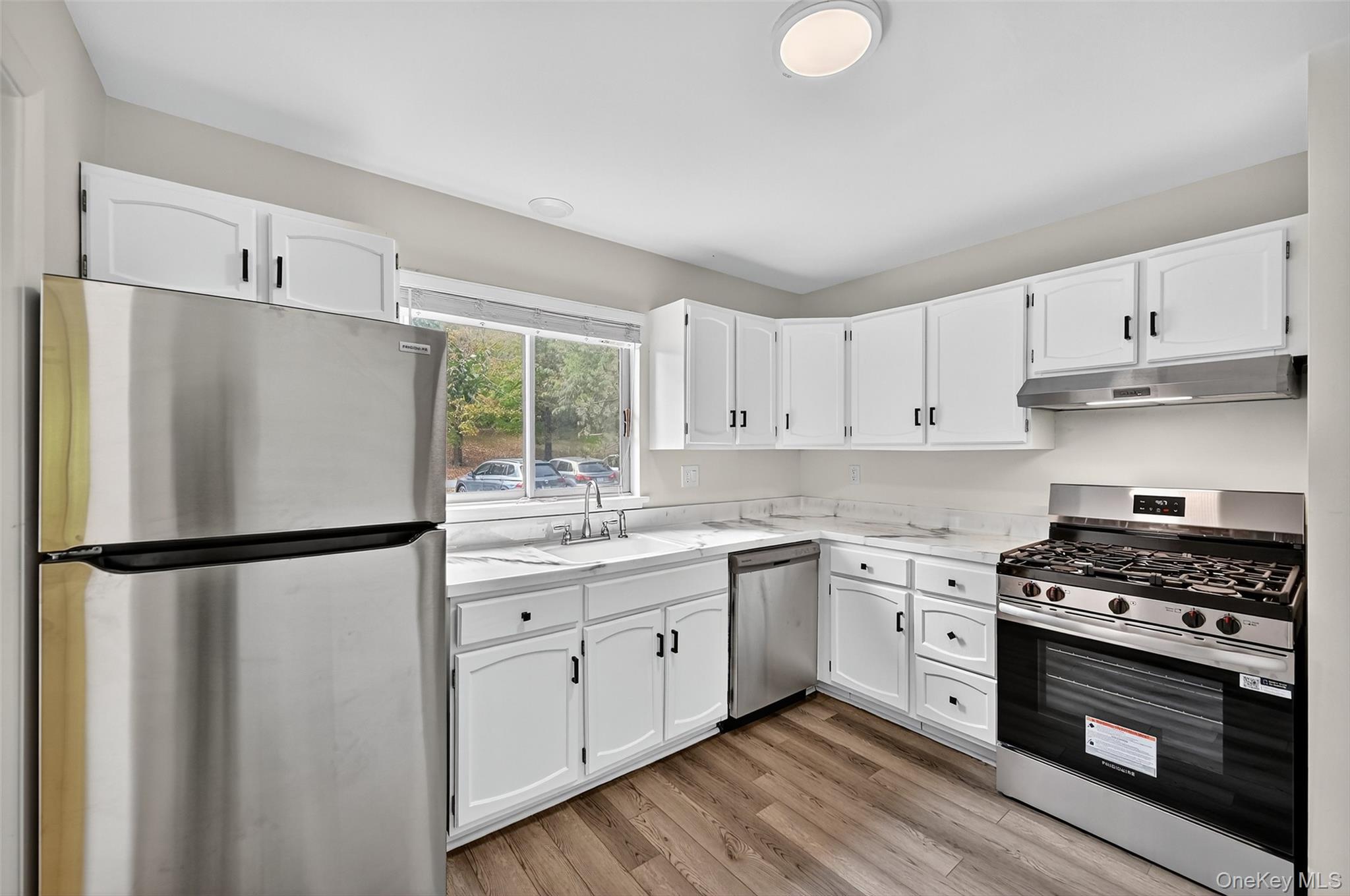 19 Barnett Drive Unit: 2-H