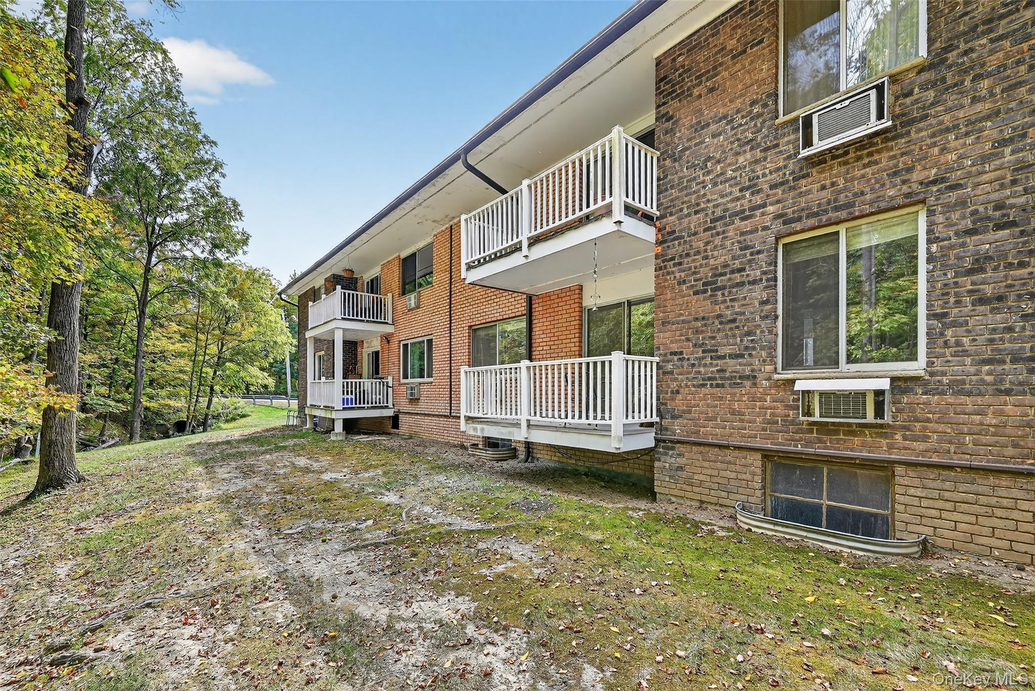 19 Barnett Drive Unit: 2-H