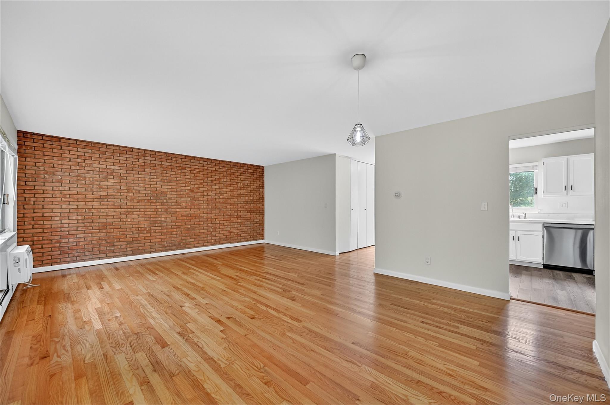 19 Barnett Drive Unit: 2-H