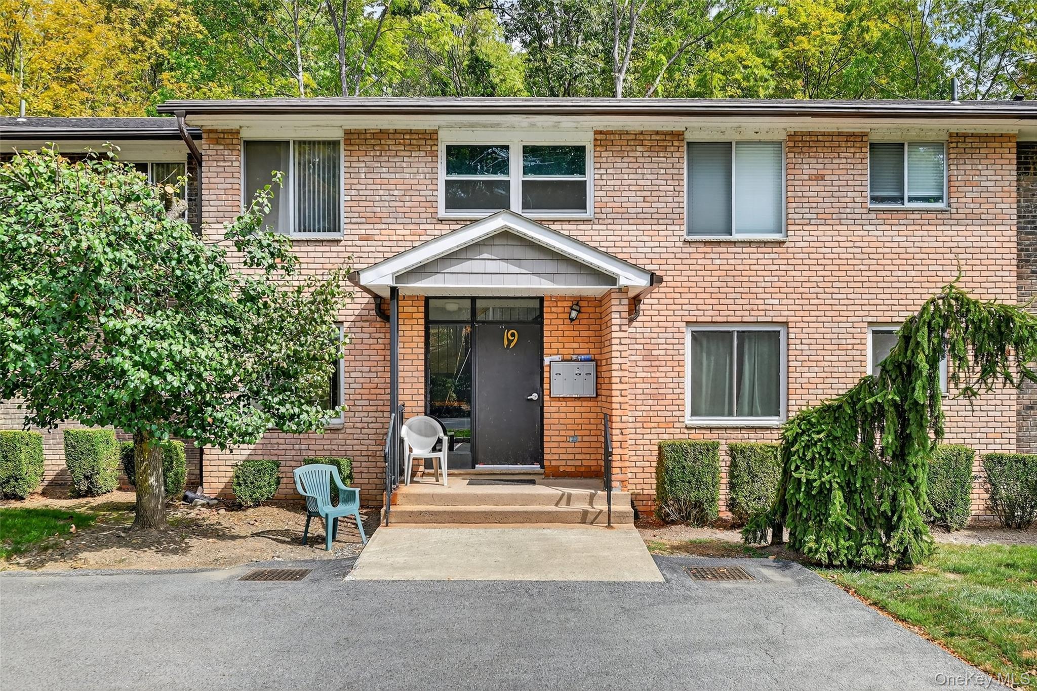 19 Barnett Drive Unit: 2-H
