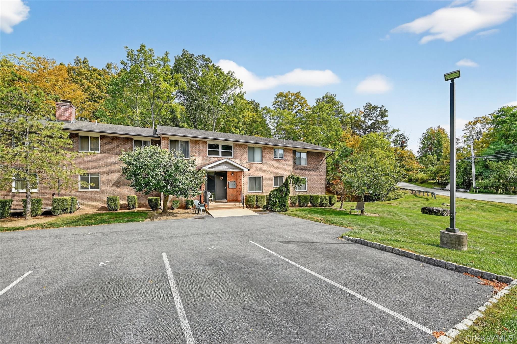 19 Barnett Drive Unit: 2-H