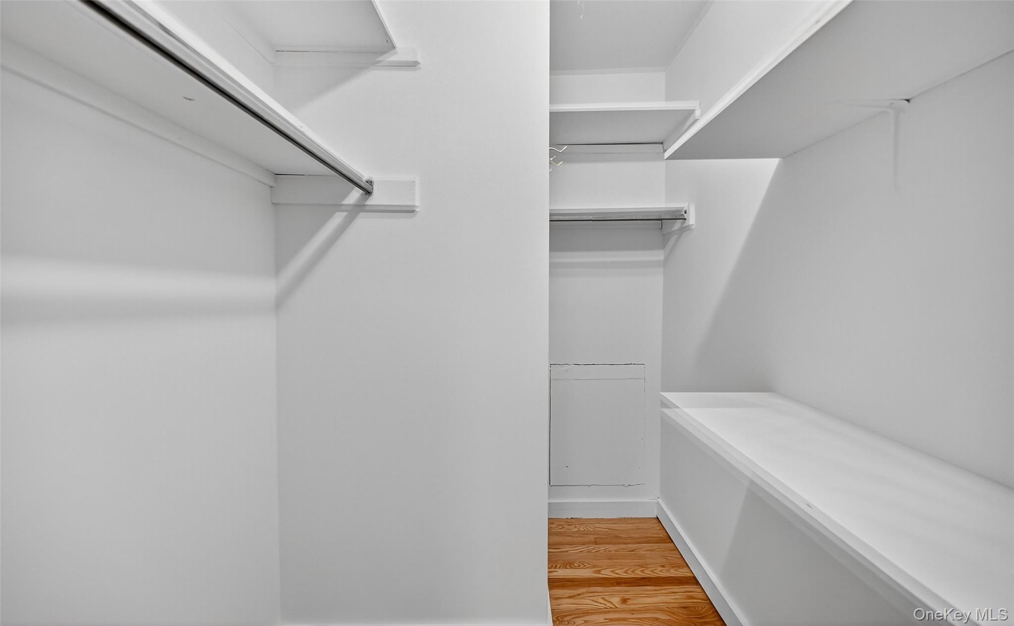 19 Barnett Drive Unit: 2-H