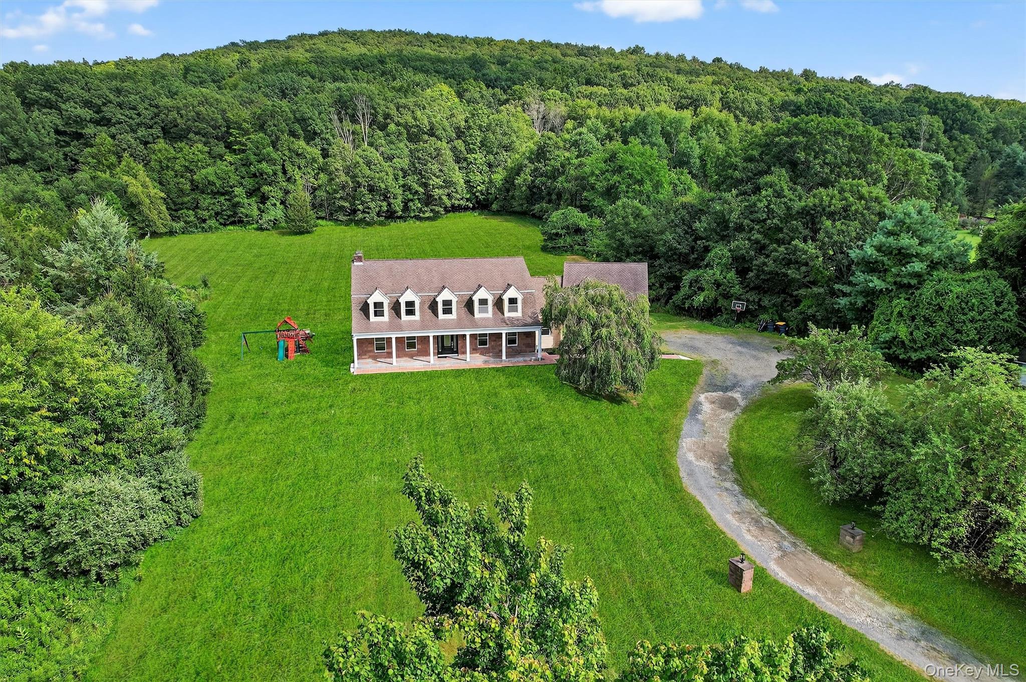 11 Deer Meadow Road