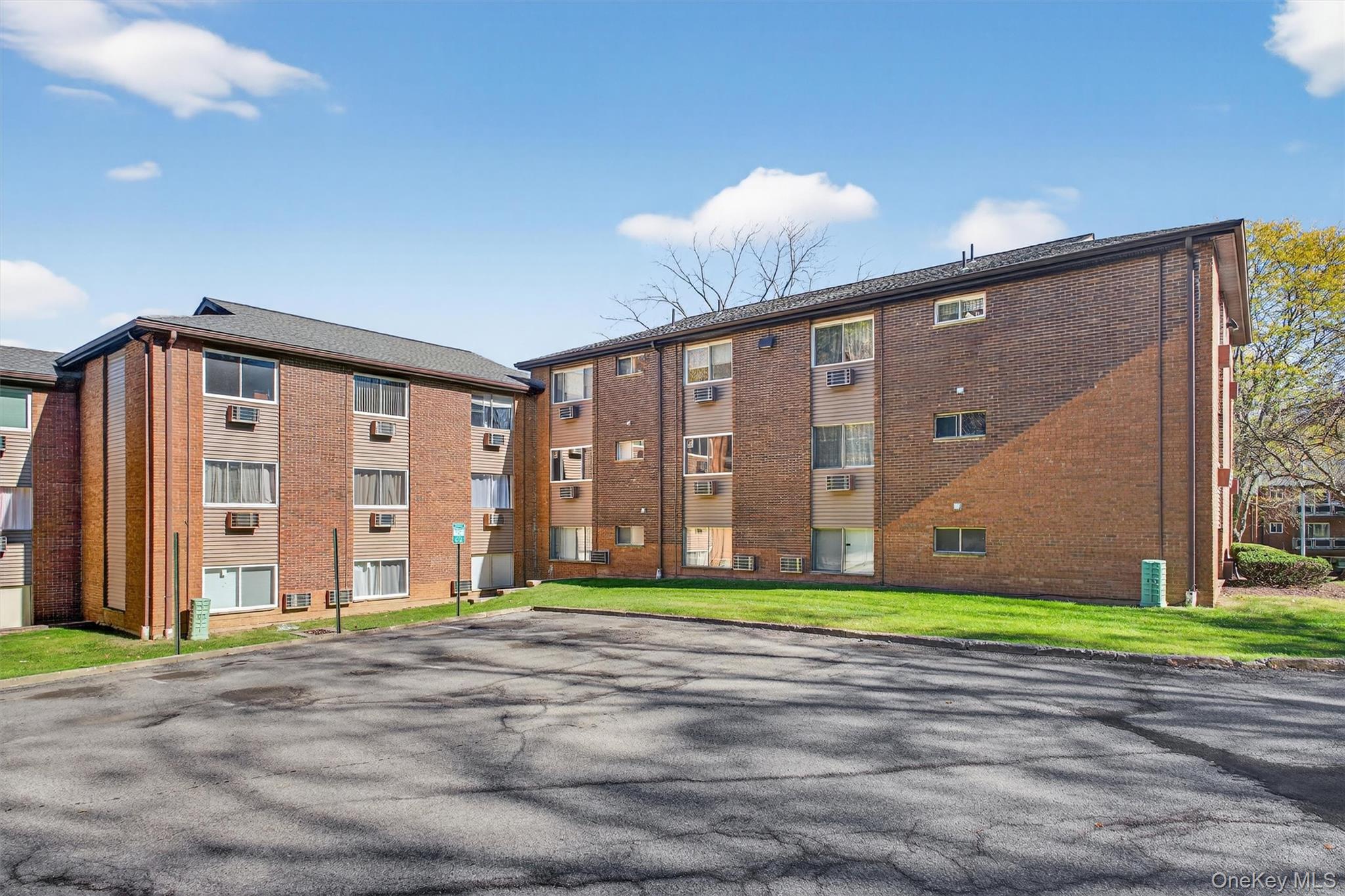 46 Tanager Road Unit: 4604