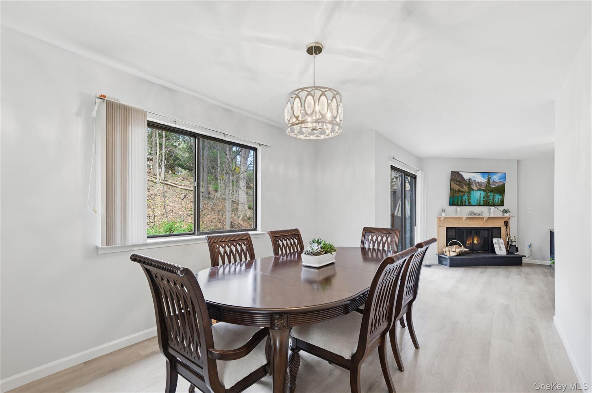 8 Laurel Court