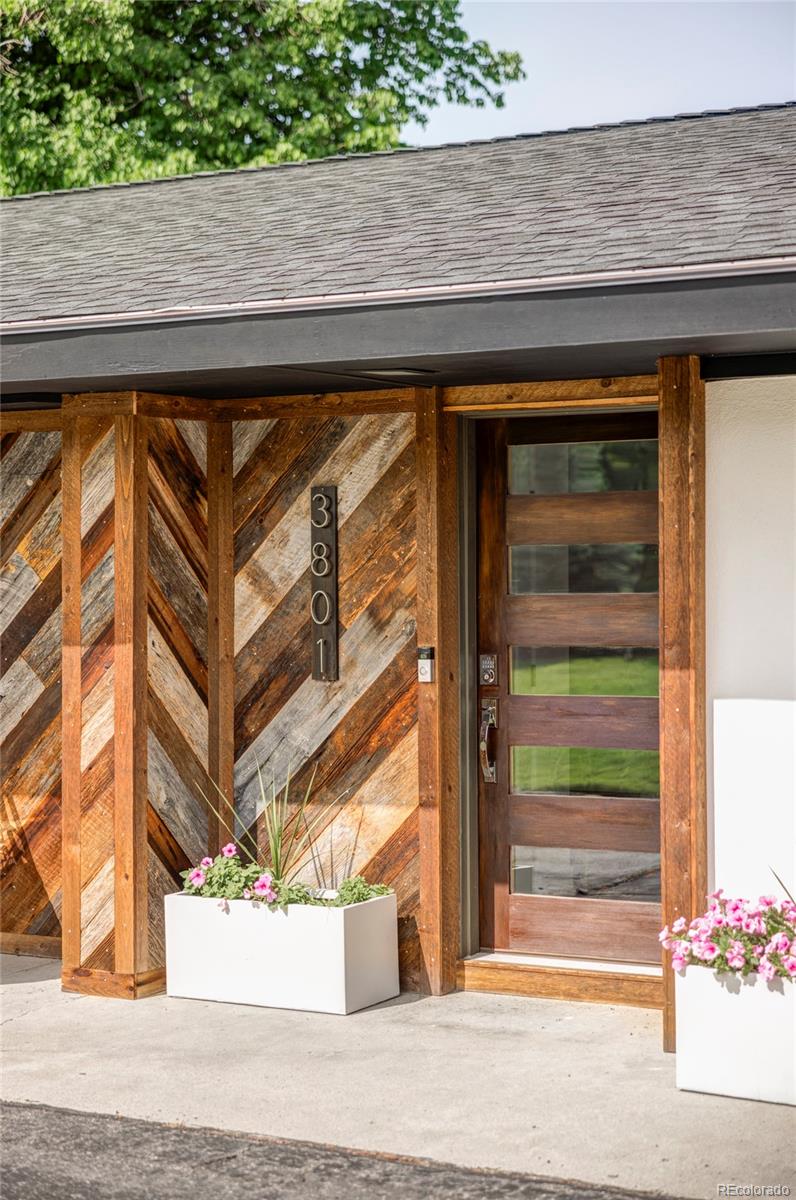 3801 S Albion Street