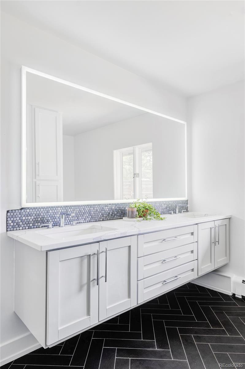 3801 S Albion Street