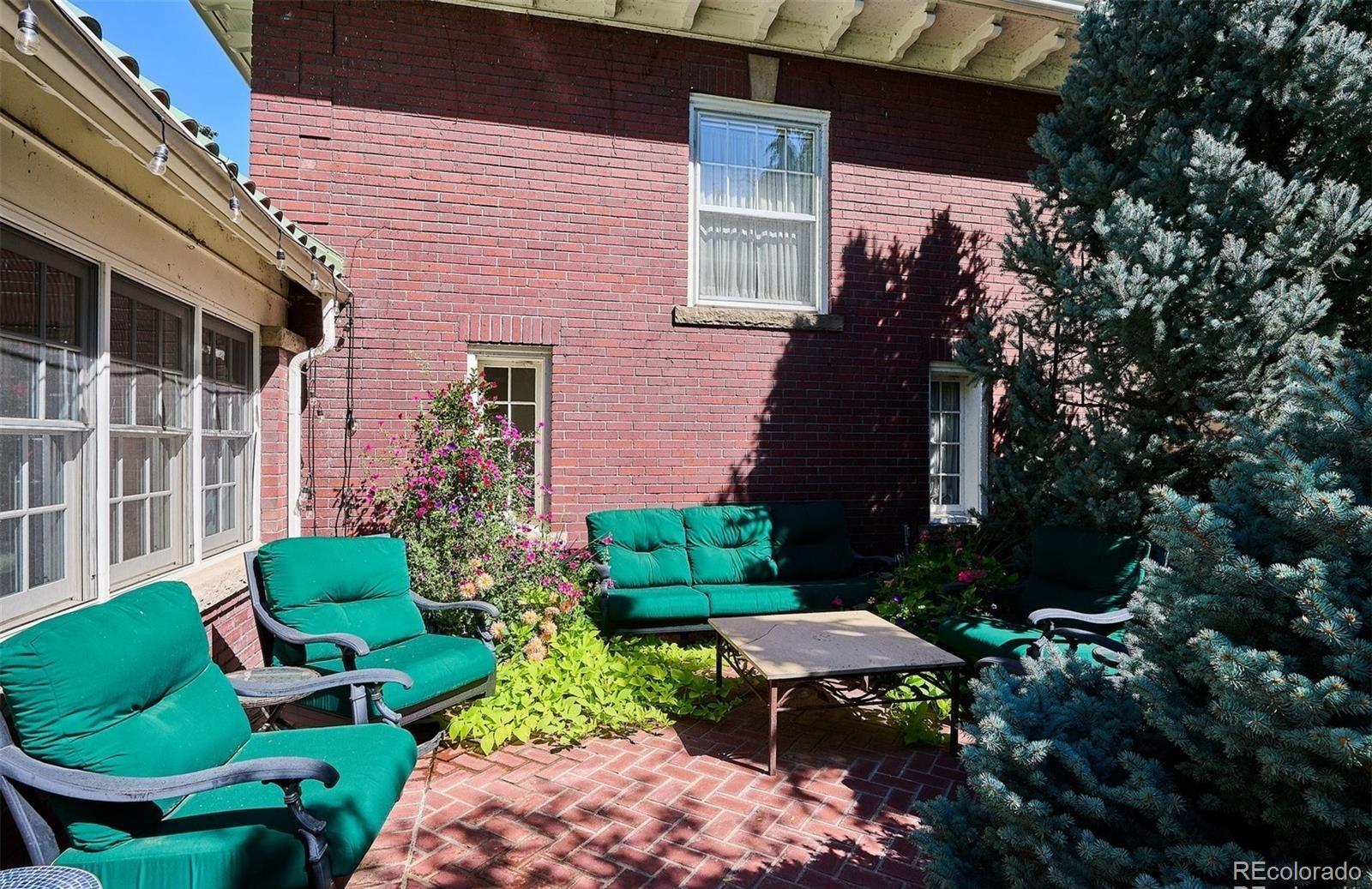 2215 E 7th Avenue Parkway