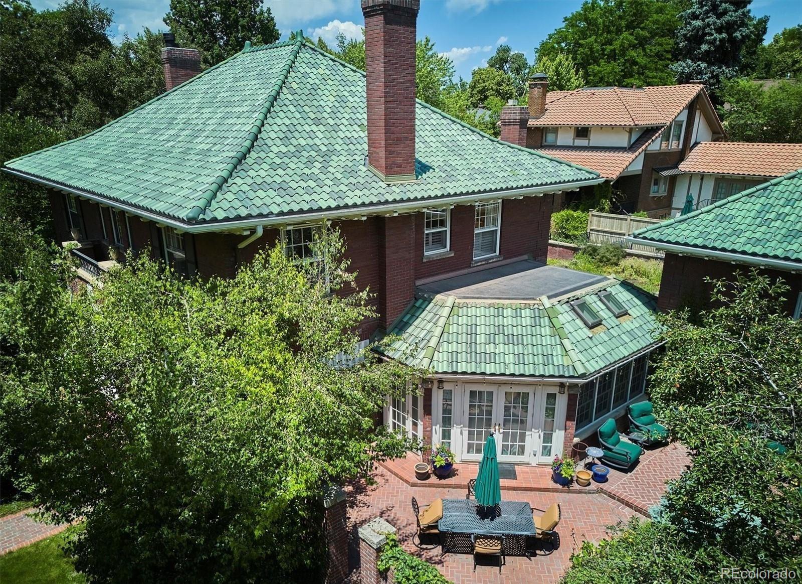 2215 E 7th Avenue Parkway