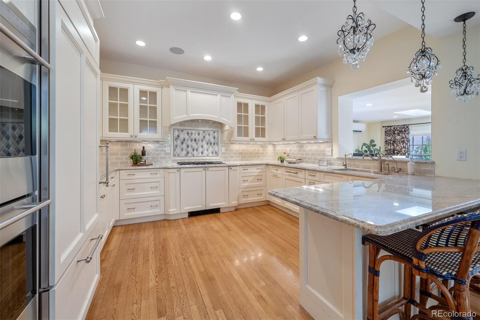 2215 E 7th Avenue Parkway