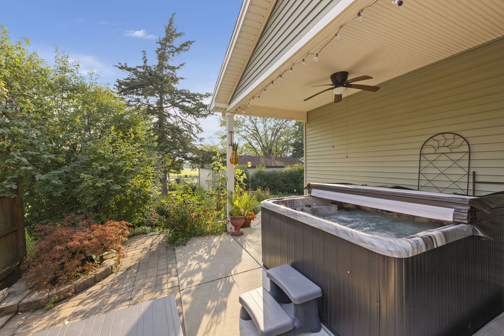 598 Middlebury Lane