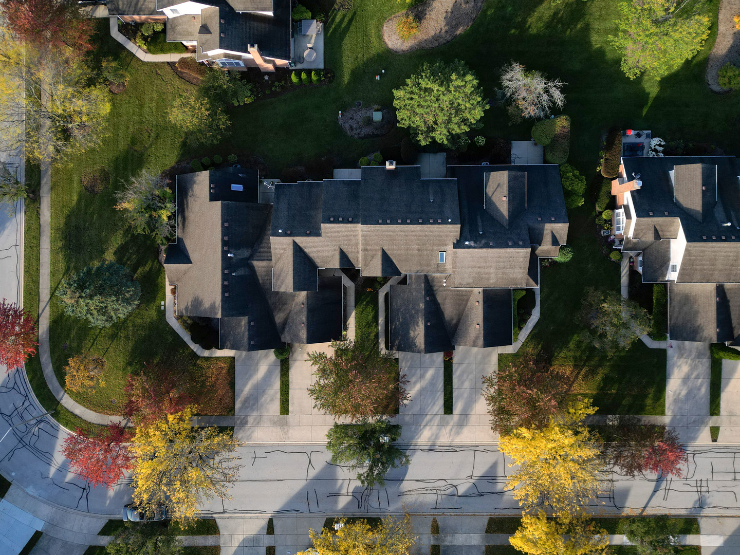 8574 Sandalwood Drive