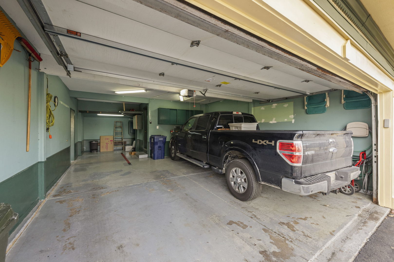 1933 Montclair Drive