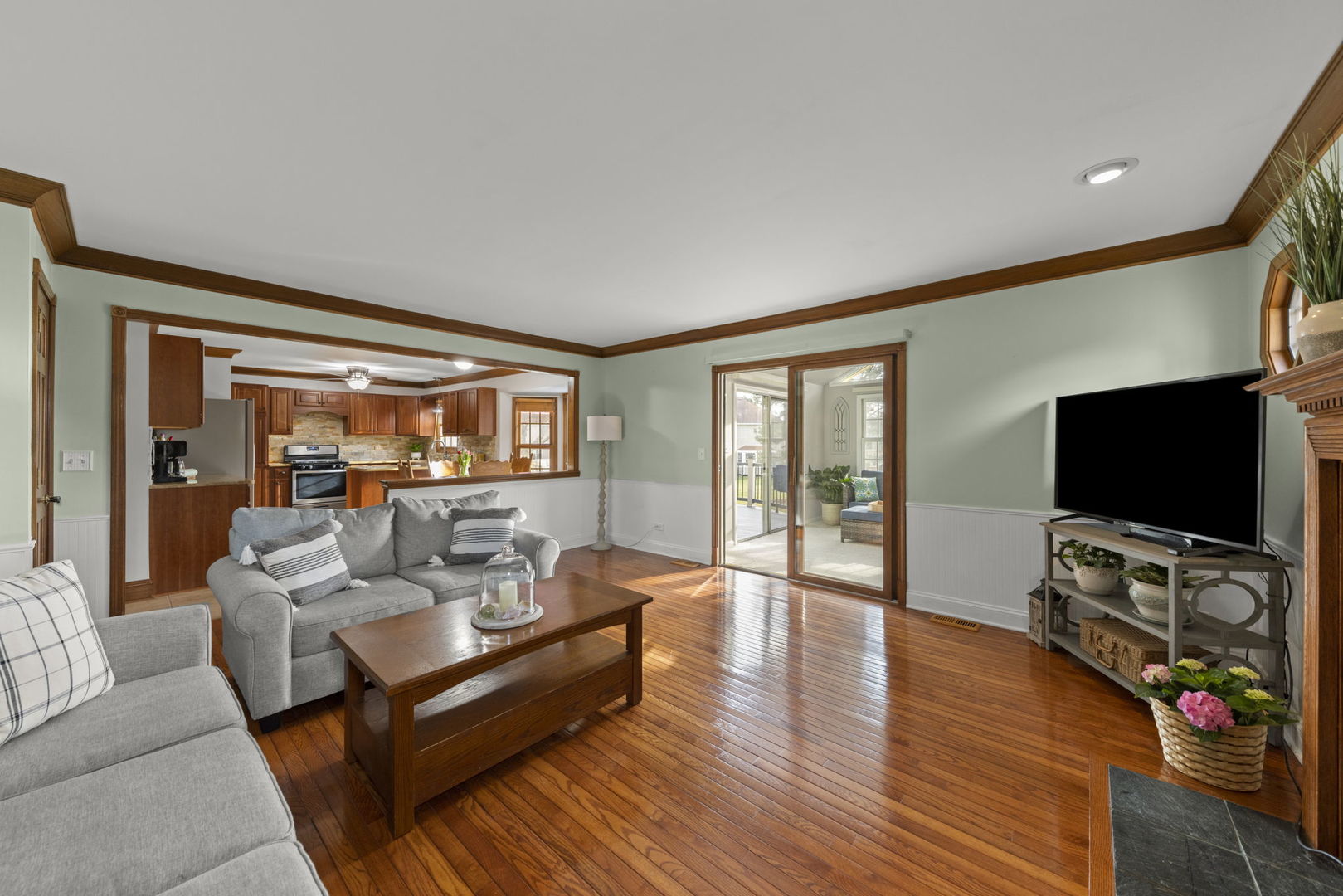 1933 Montclair Drive