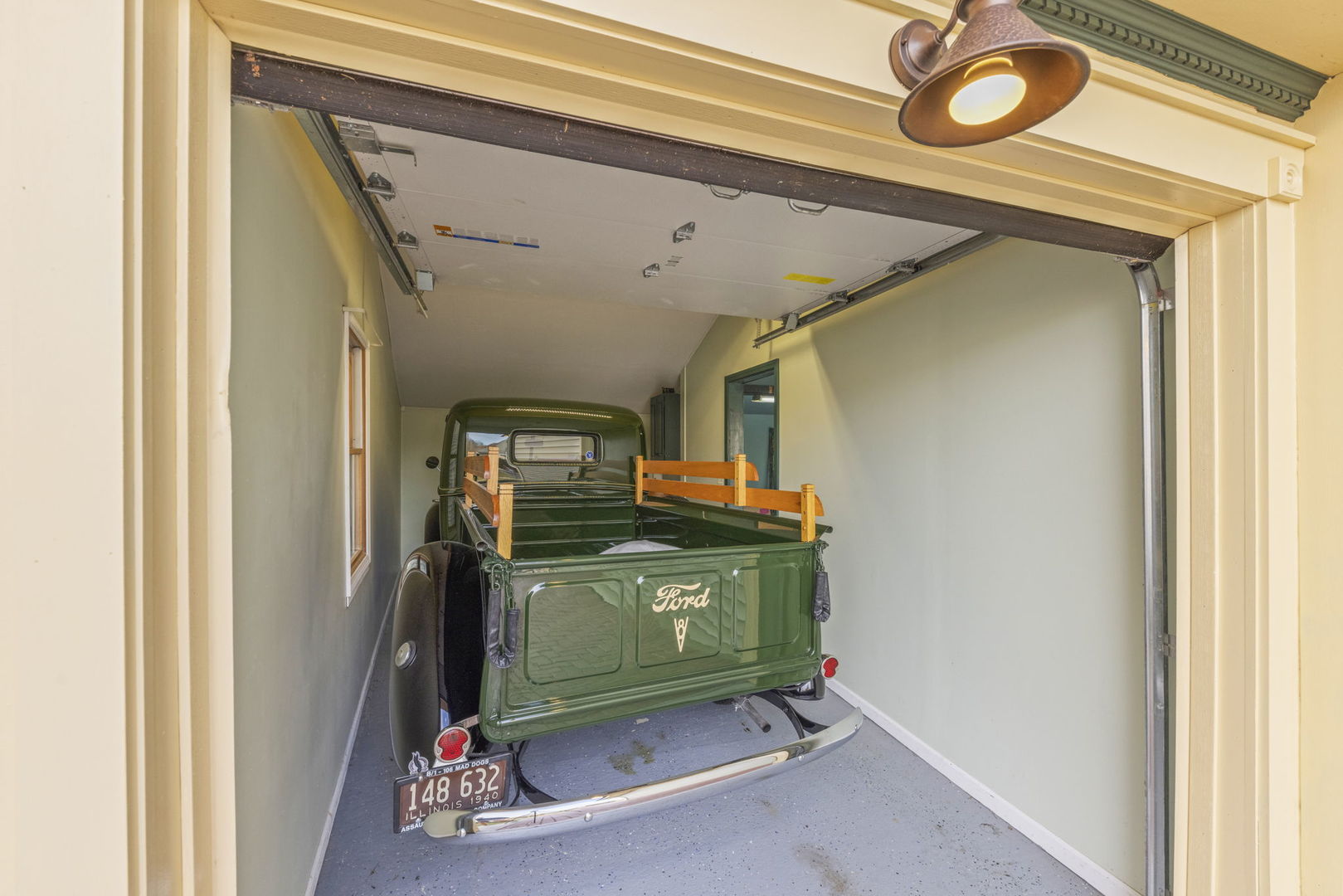 1933 Montclair Drive