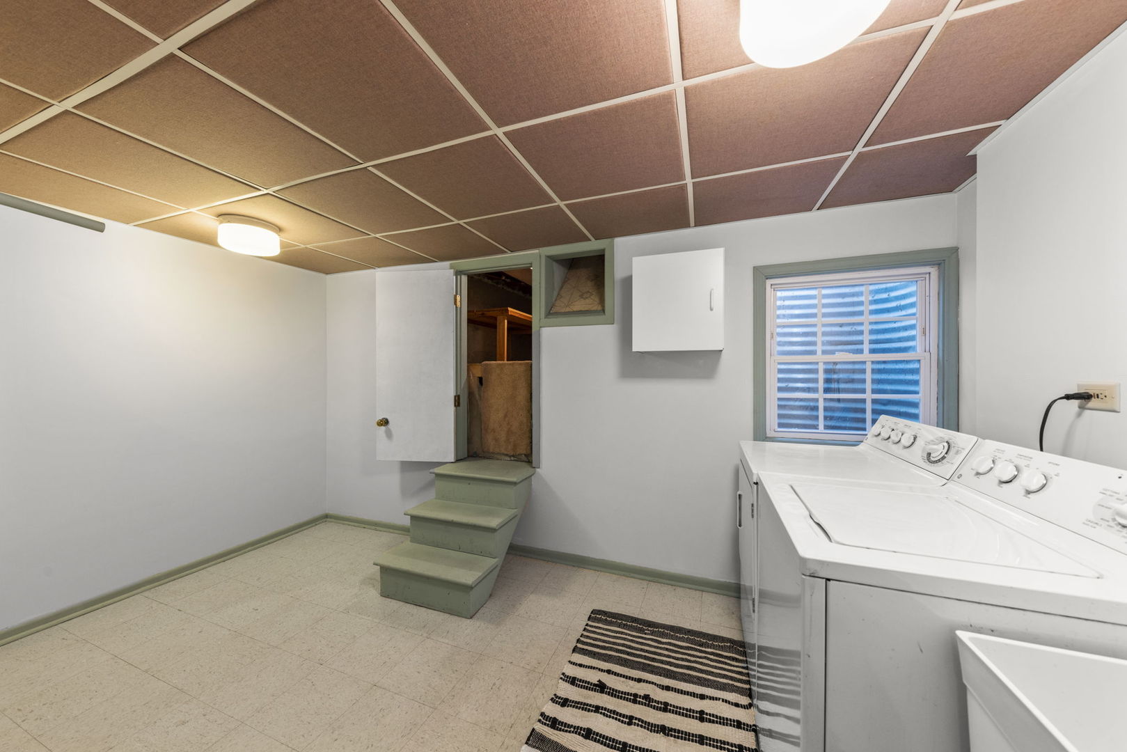 1933 Montclair Drive