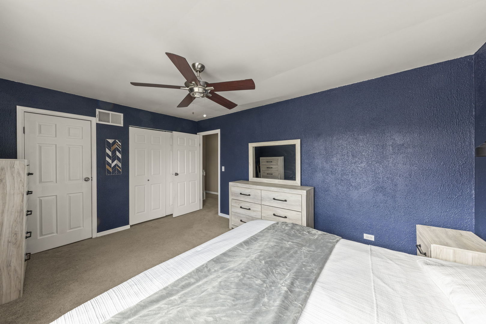 235 Oakwood Lane