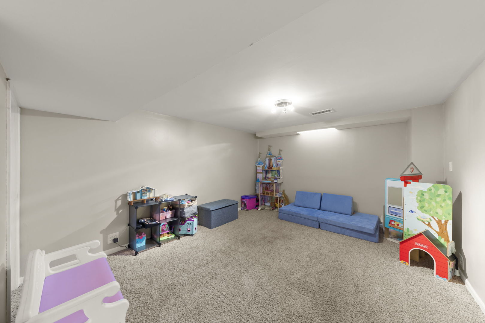 235 Oakwood Lane