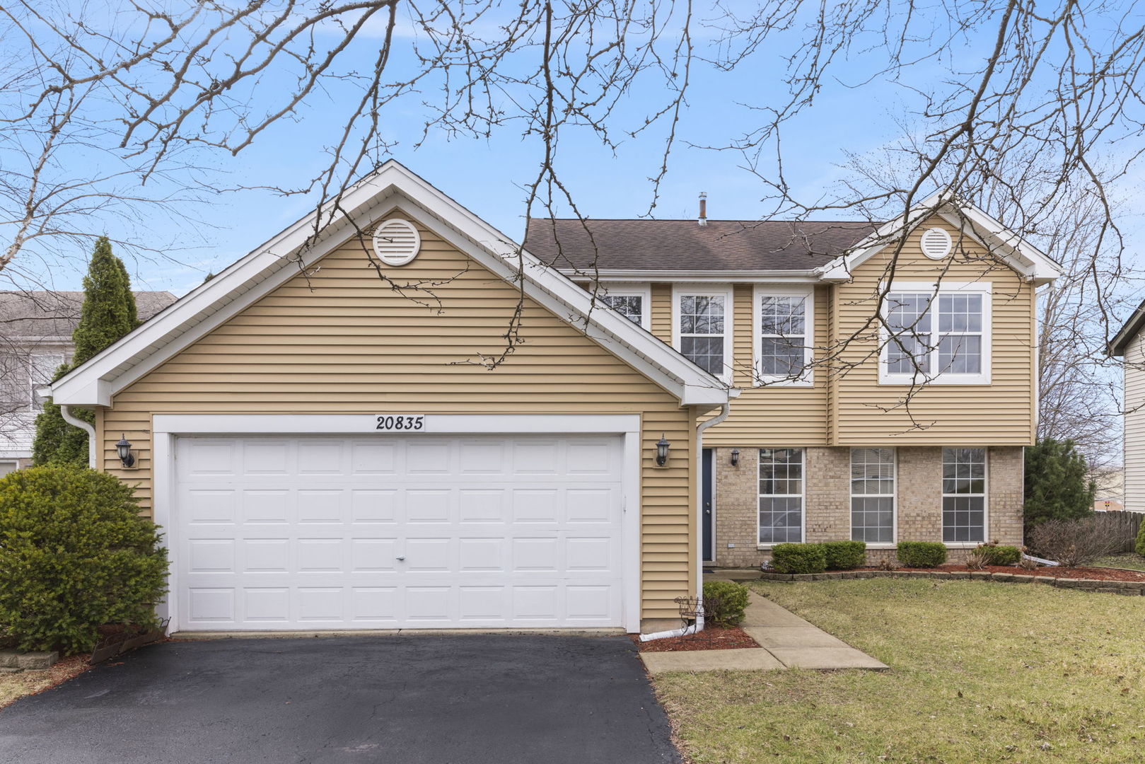 20835 W Bangor Court