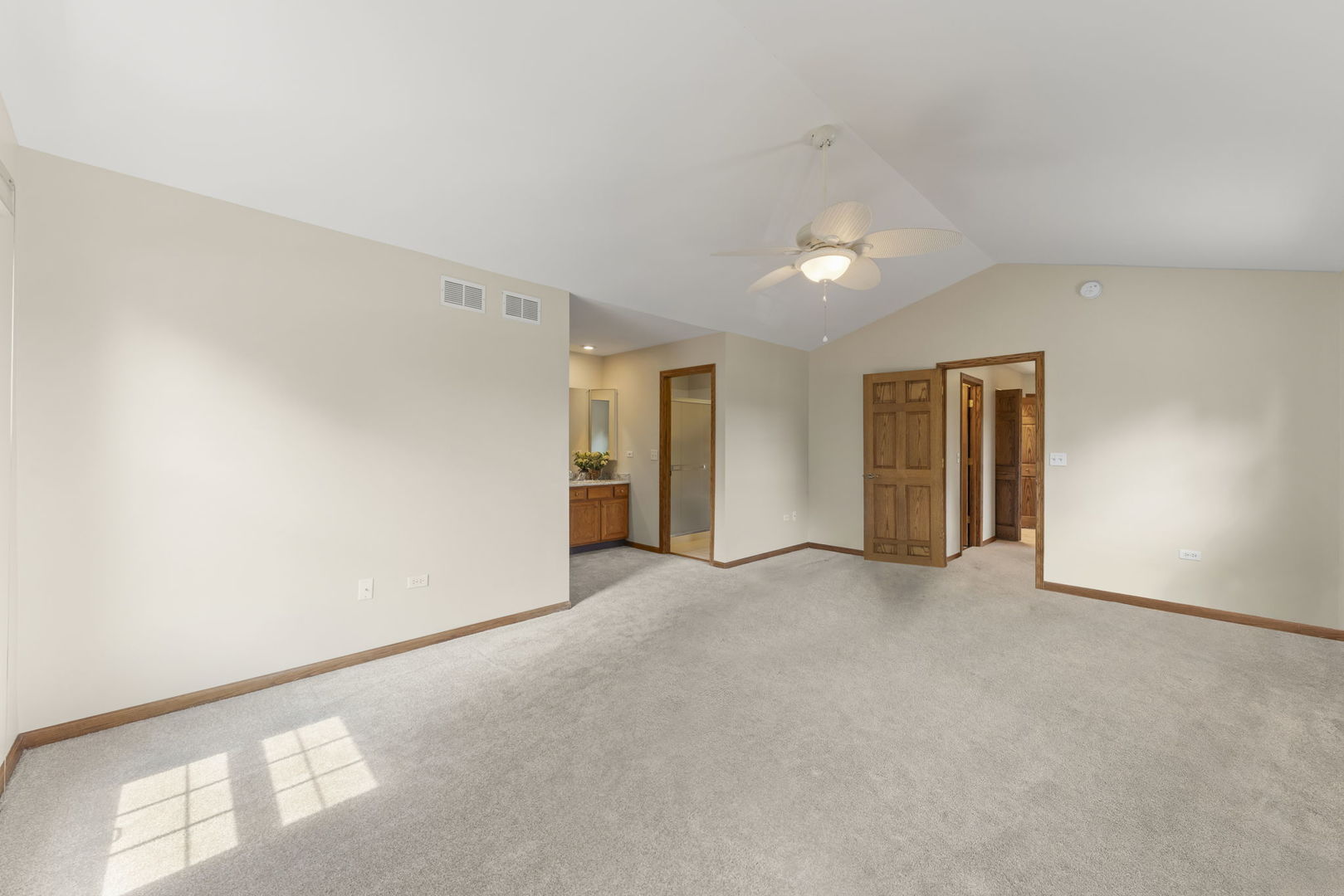 527 Springwood Lane