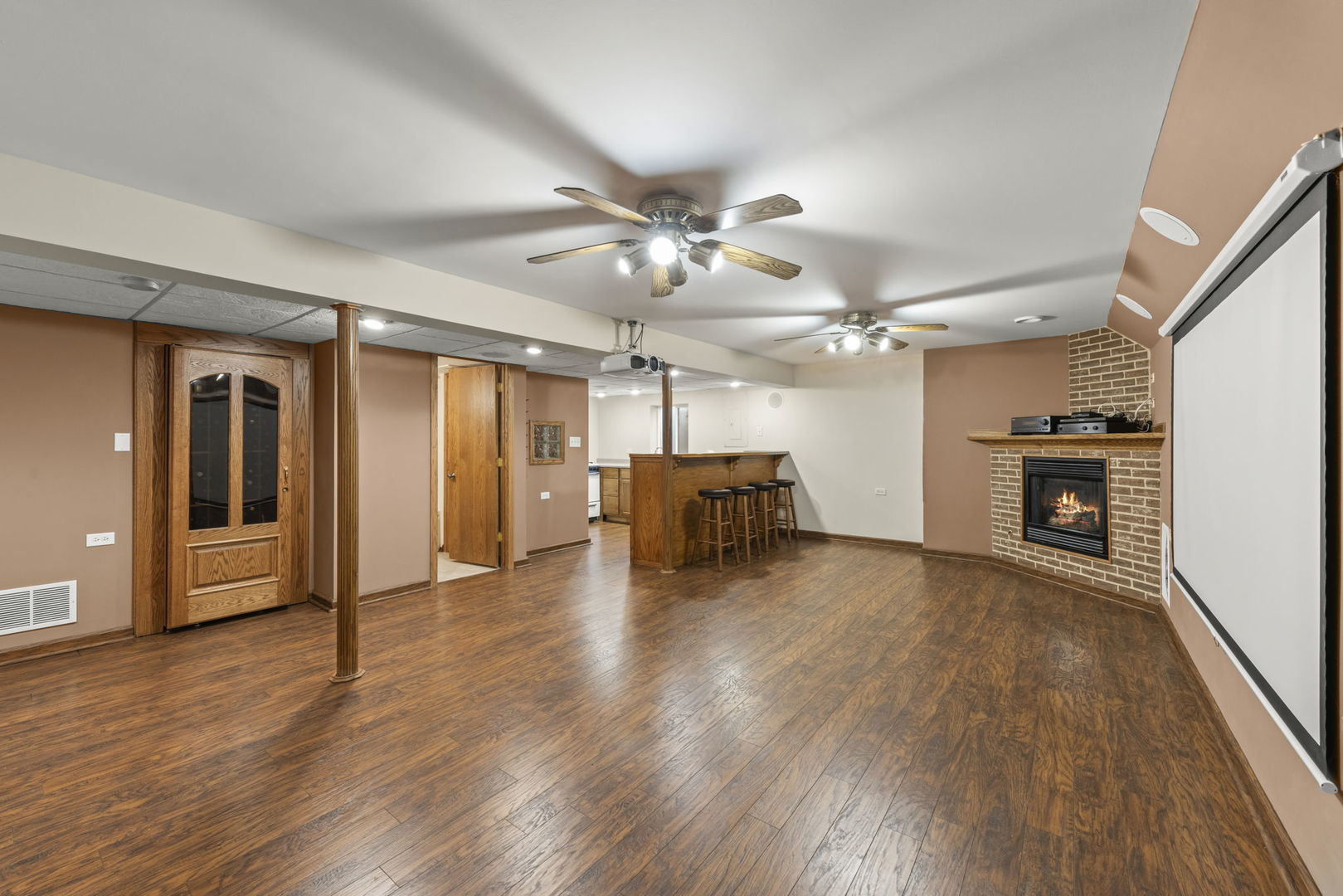 527 Springwood Lane