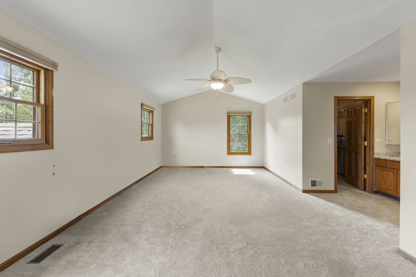 527 Springwood Lane