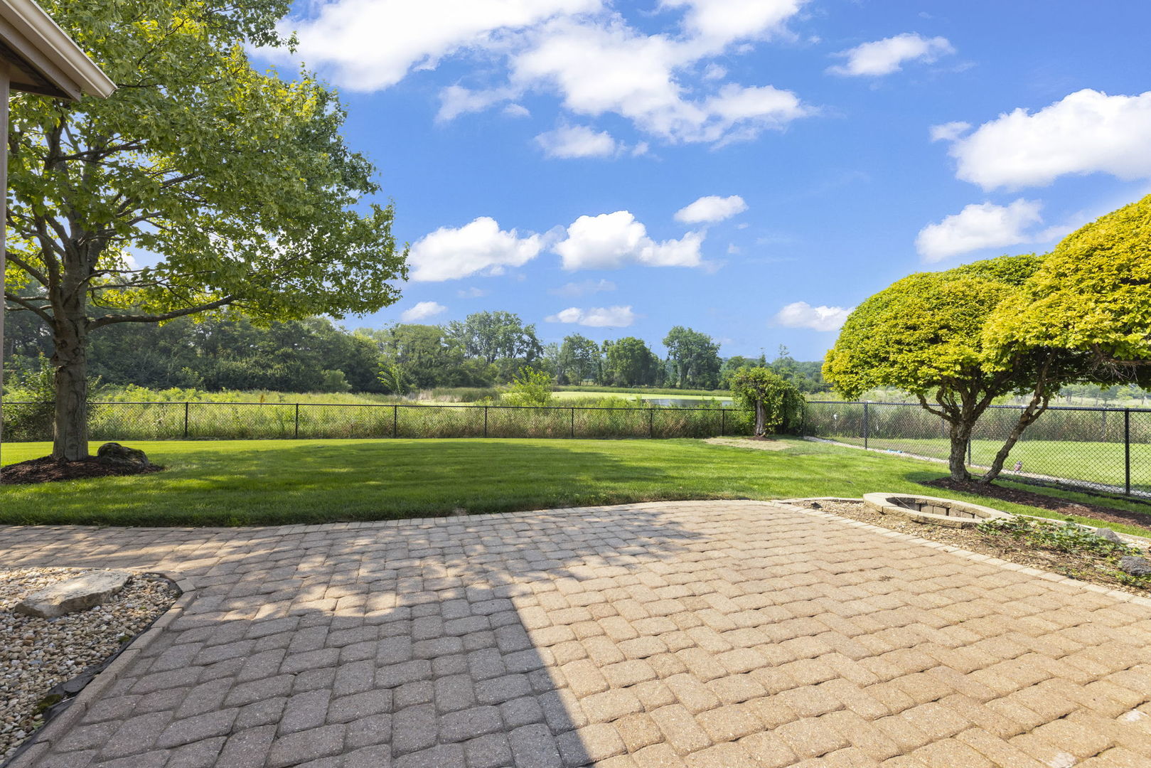 527 Springwood Lane