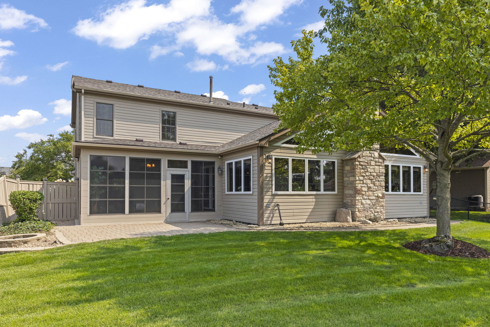 527 Springwood Lane