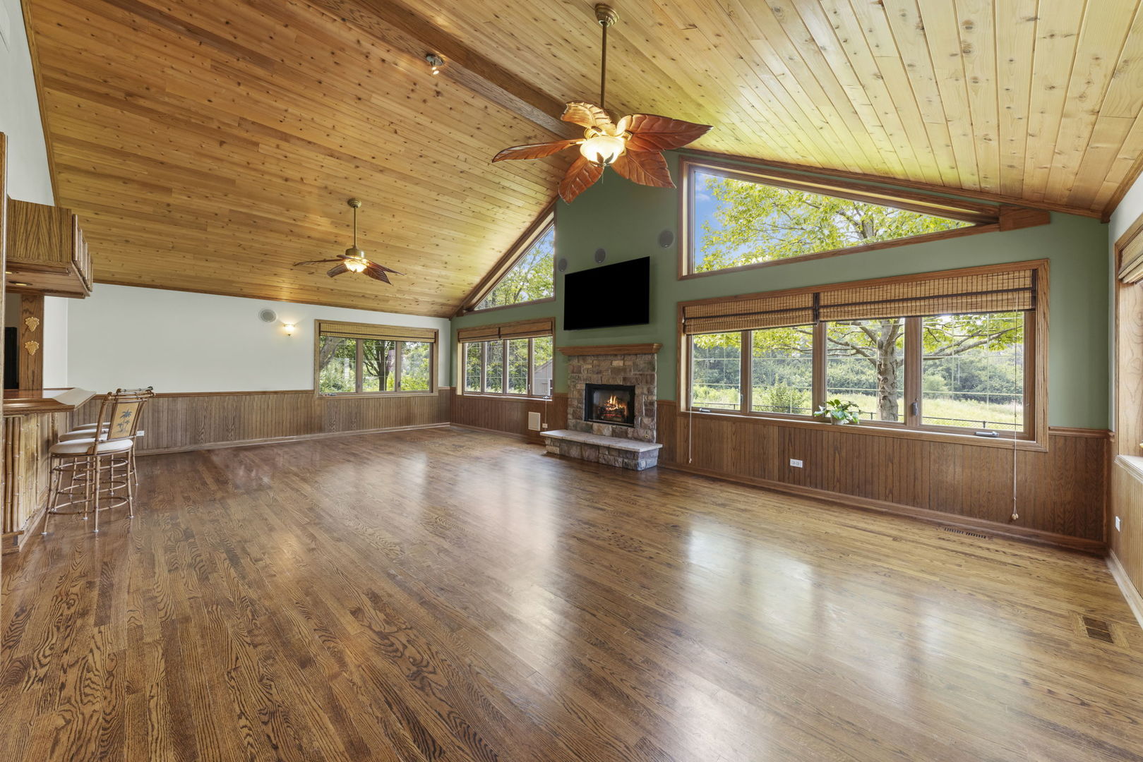527 Springwood Lane