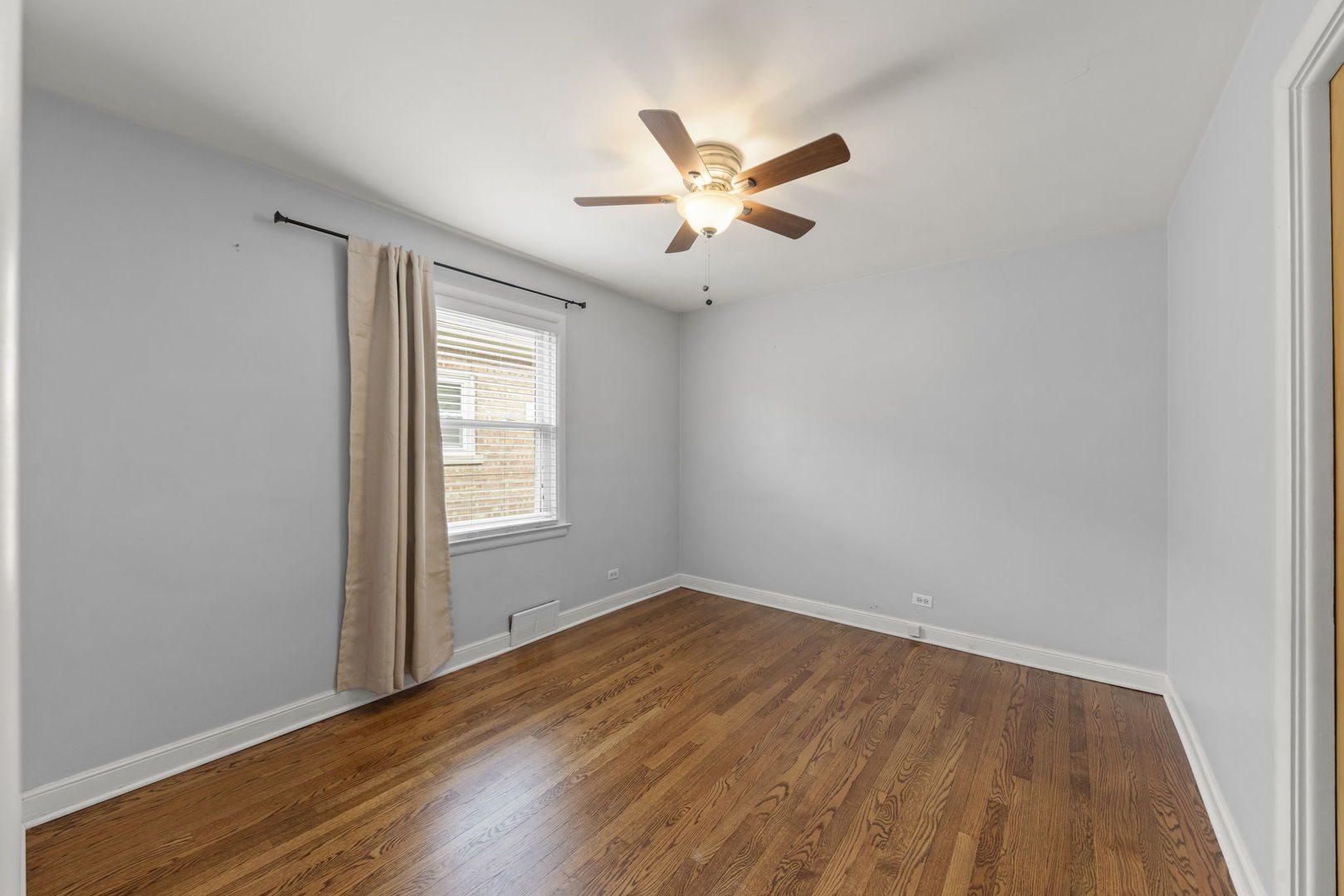 10023 S Fairfield Avenue