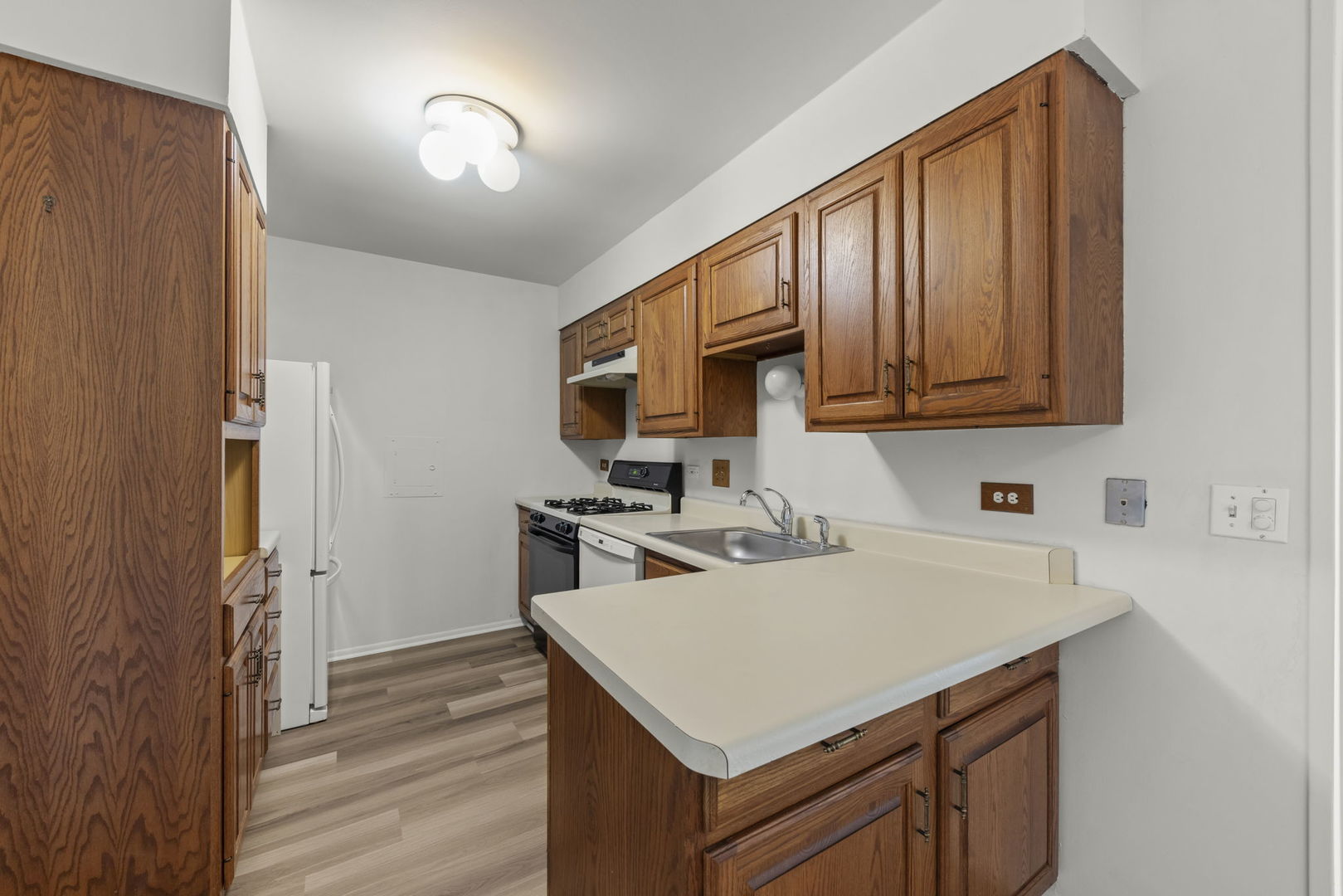 700 Wellington Avenue Unit: 110