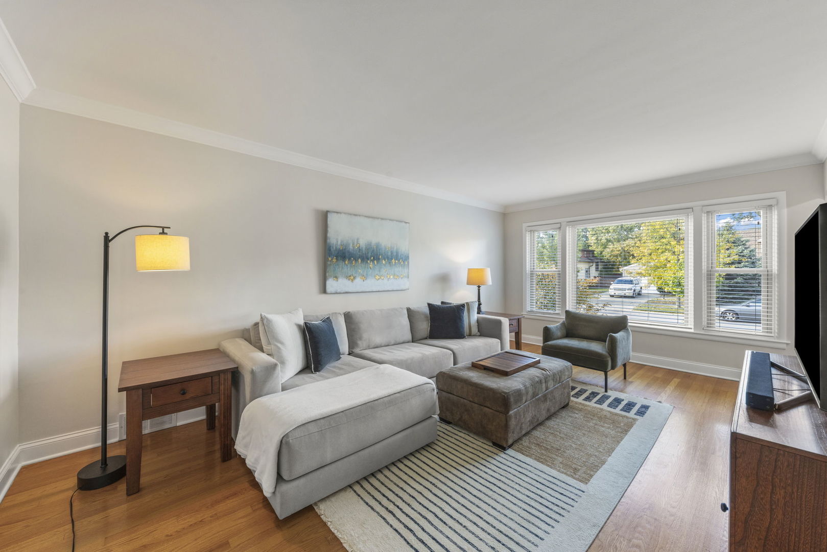 10215 S Keeler Avenue