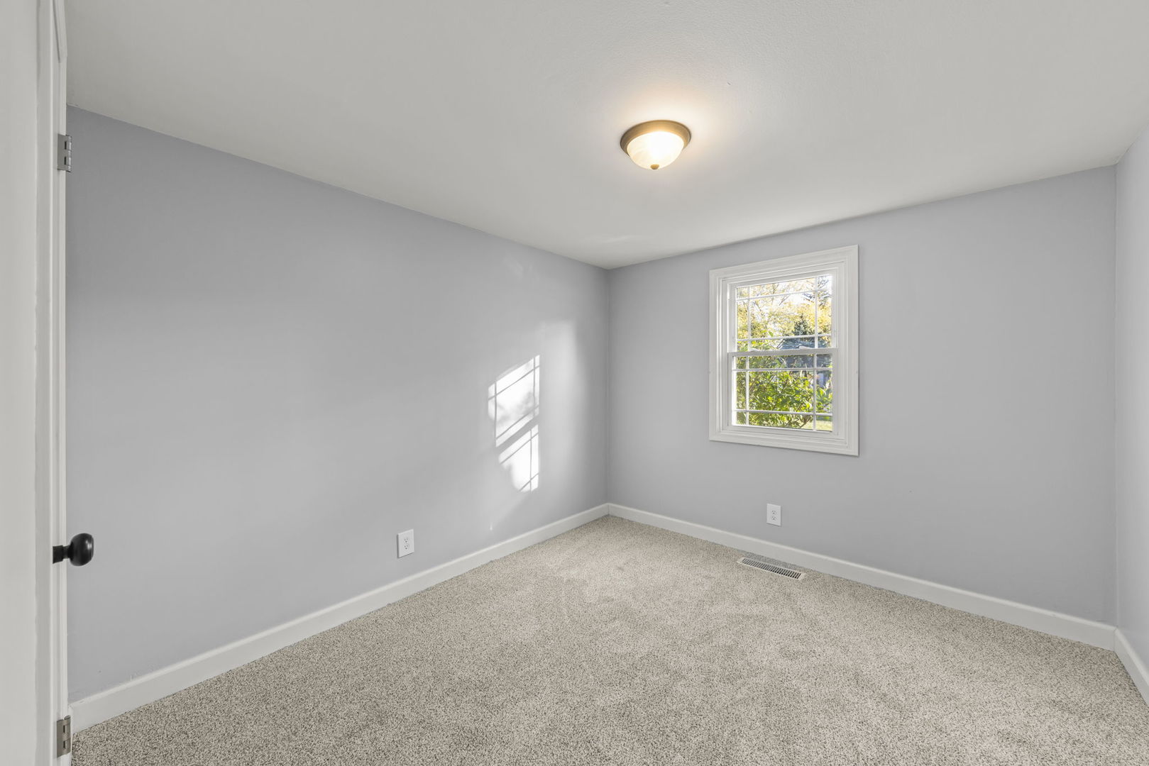 19136 Jacquie Avenue