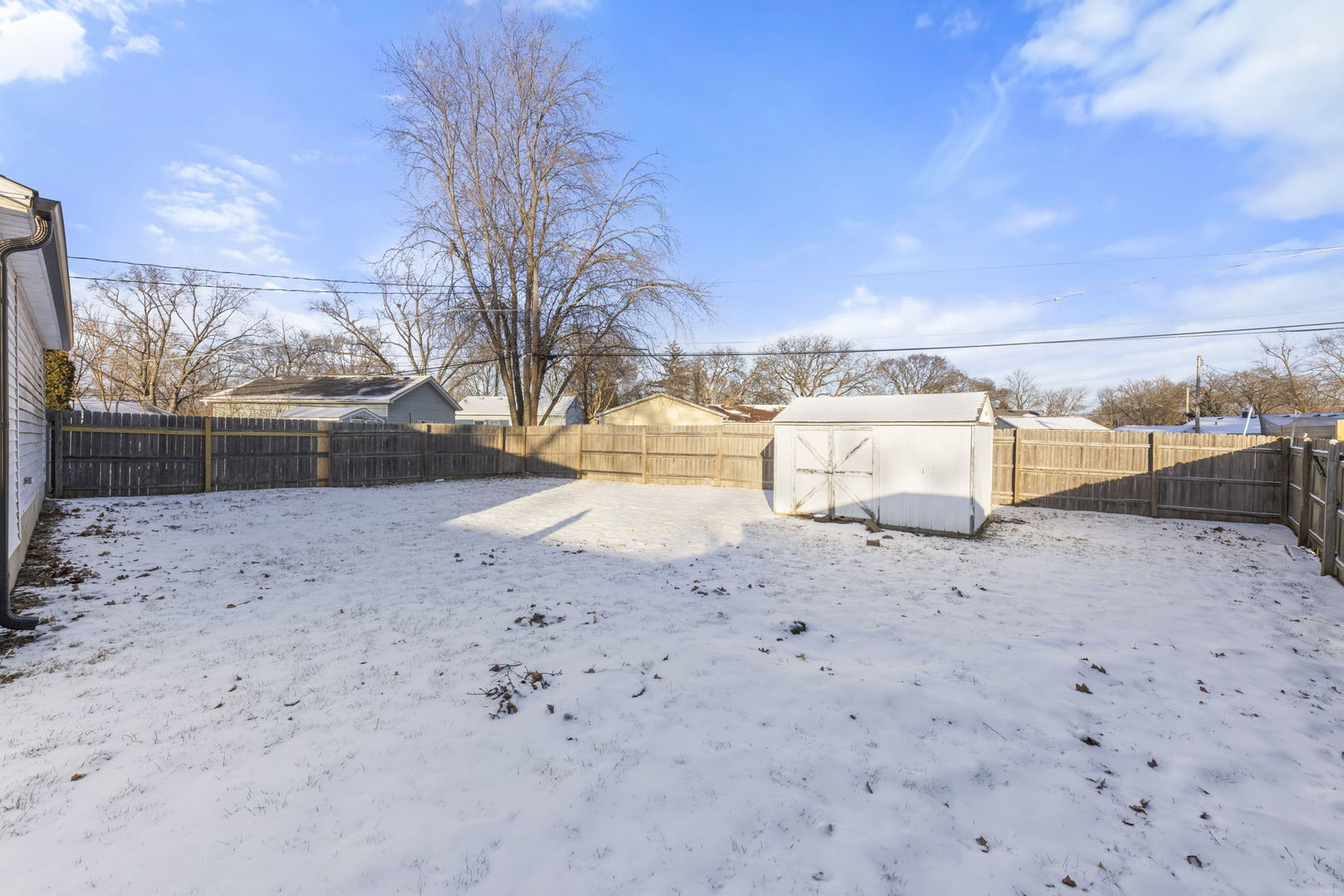 115 N WESTERN Avenue