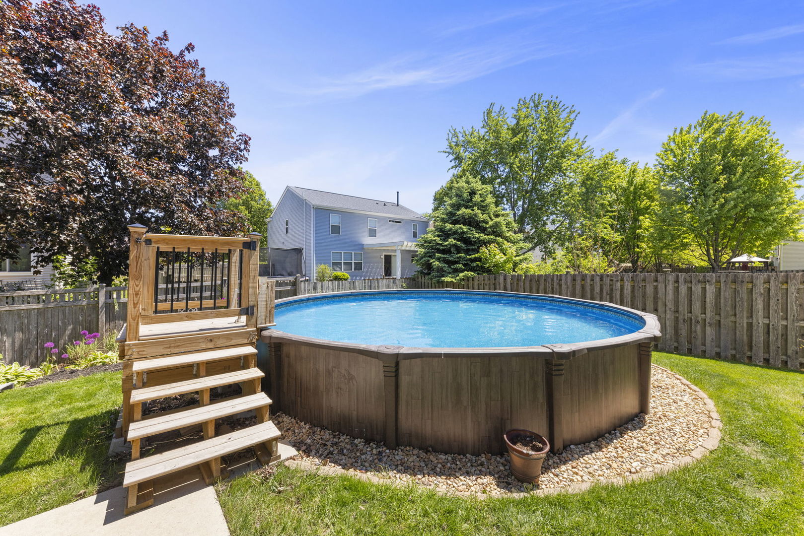 1523 Schumacher Drive W