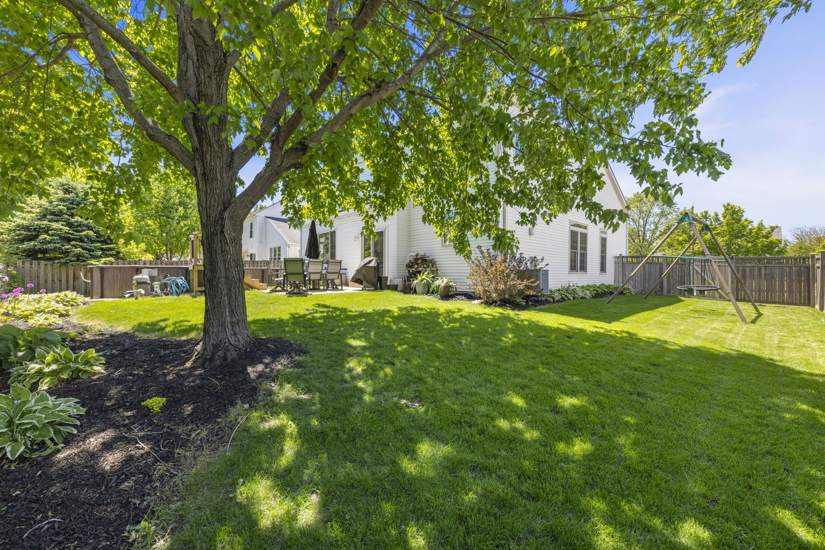 1523 Schumacher Drive W