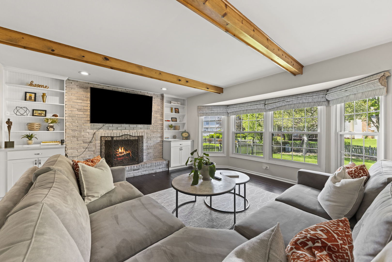 2689 Fox River Lane