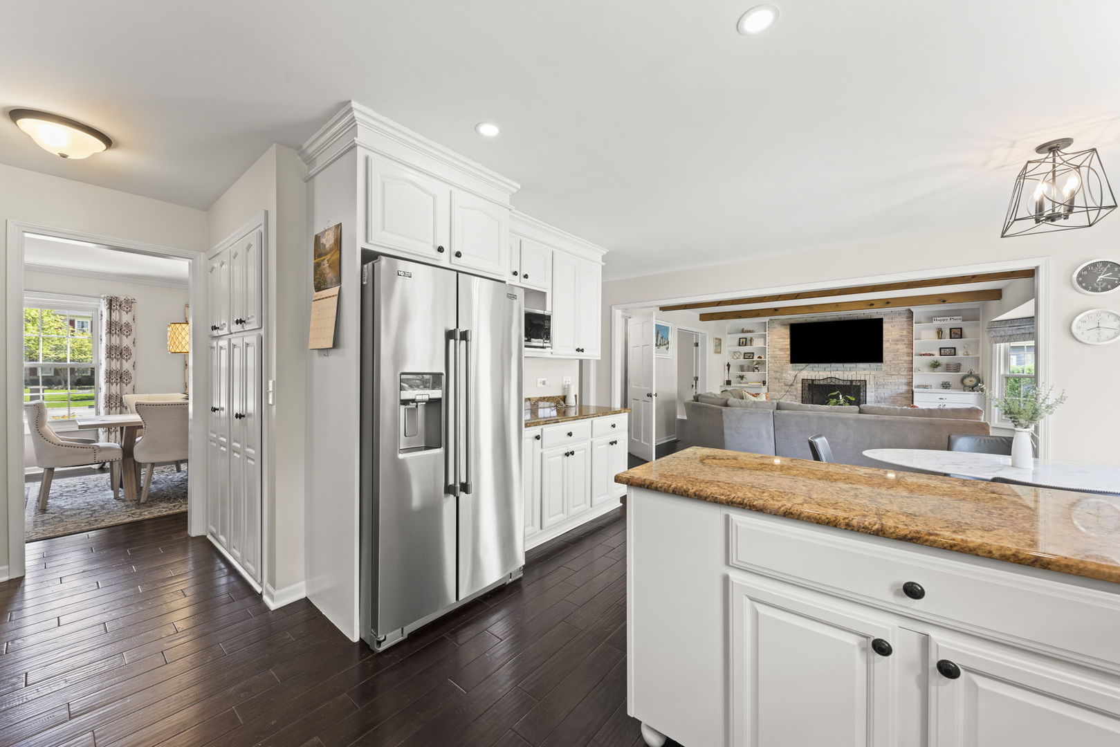 2689 Fox River Lane