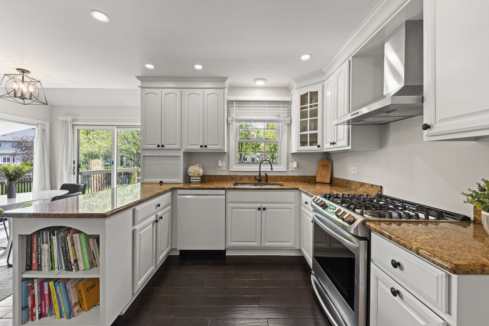 2689 Fox River Lane