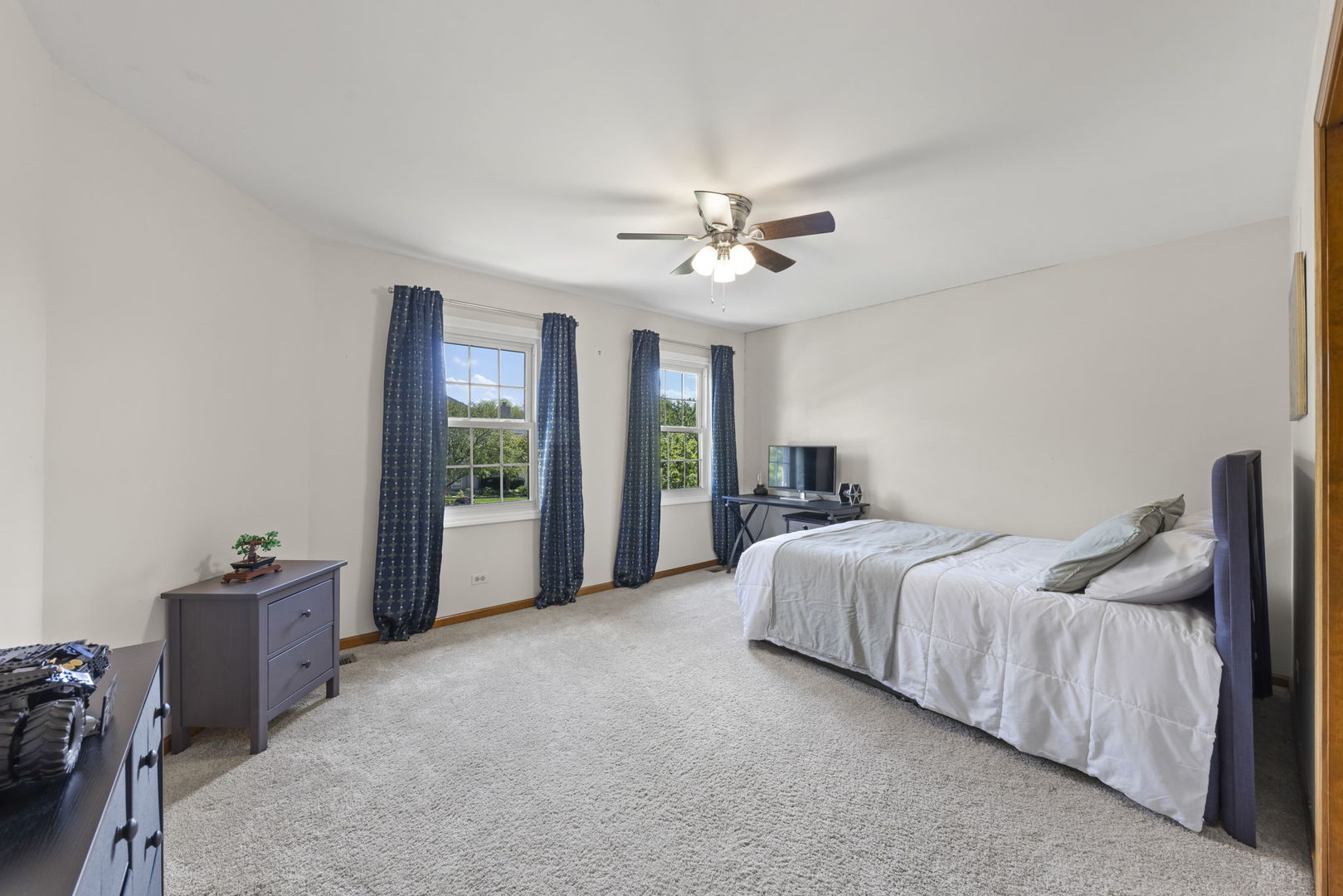 2689 Fox River Lane