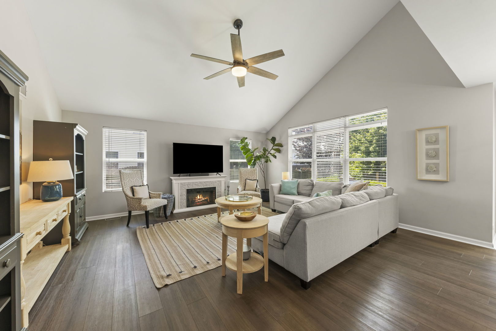 1528 Schumacher Drive